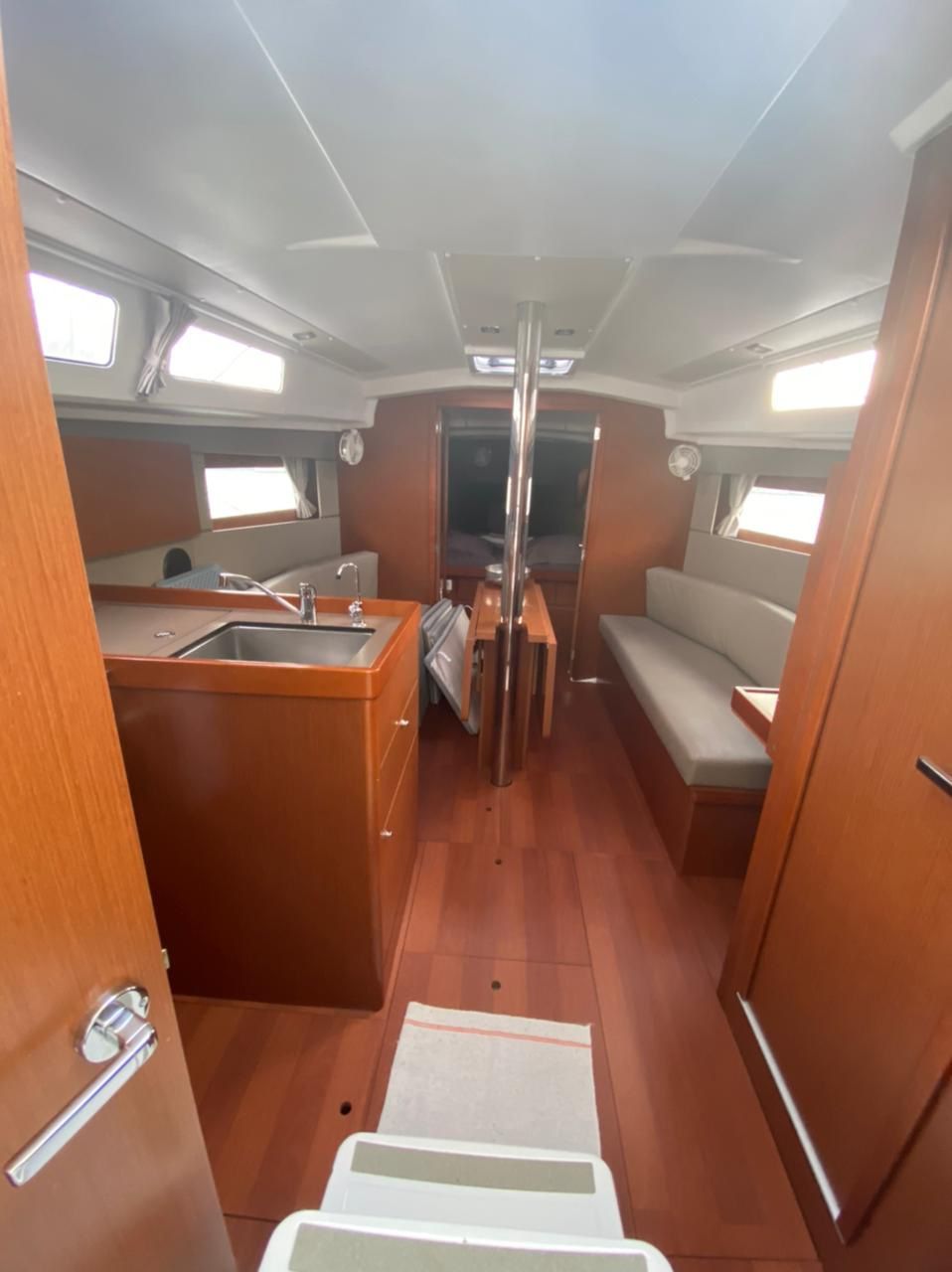 Beneteau Oceanis 35.1 | 3 Pommes