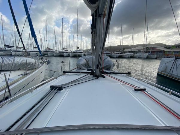 Beneteau Oceanis 35.1 | 3 Pommes