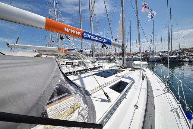 Bavaria Cruiser 37 | Sofija