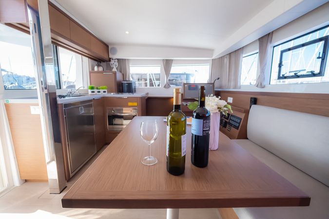 Lagoon 40 | Sail Away