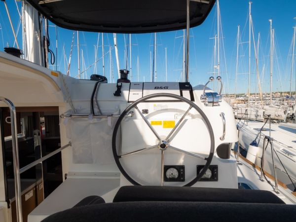 Lagoon 40 | Chingi Lingy