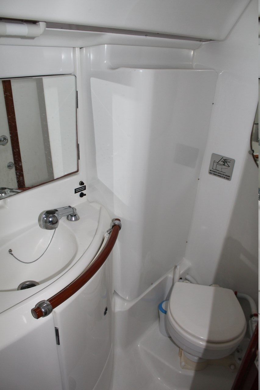 Beneteau Oceanis Clipper 423 | Aenaon