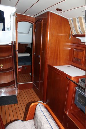 Beneteau Oceanis Clipper 423 | Aenaon