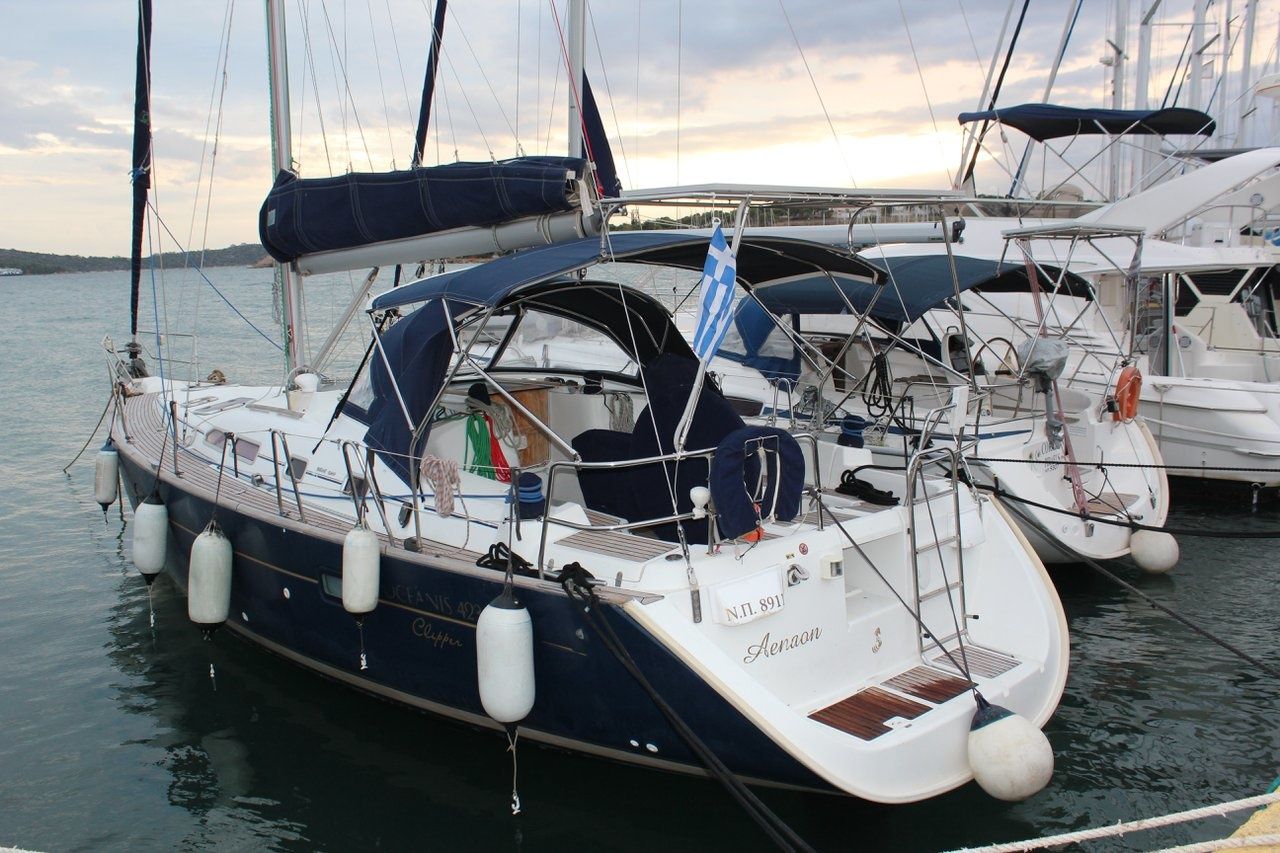 Beneteau Oceanis Clipper 423 | Aenaon