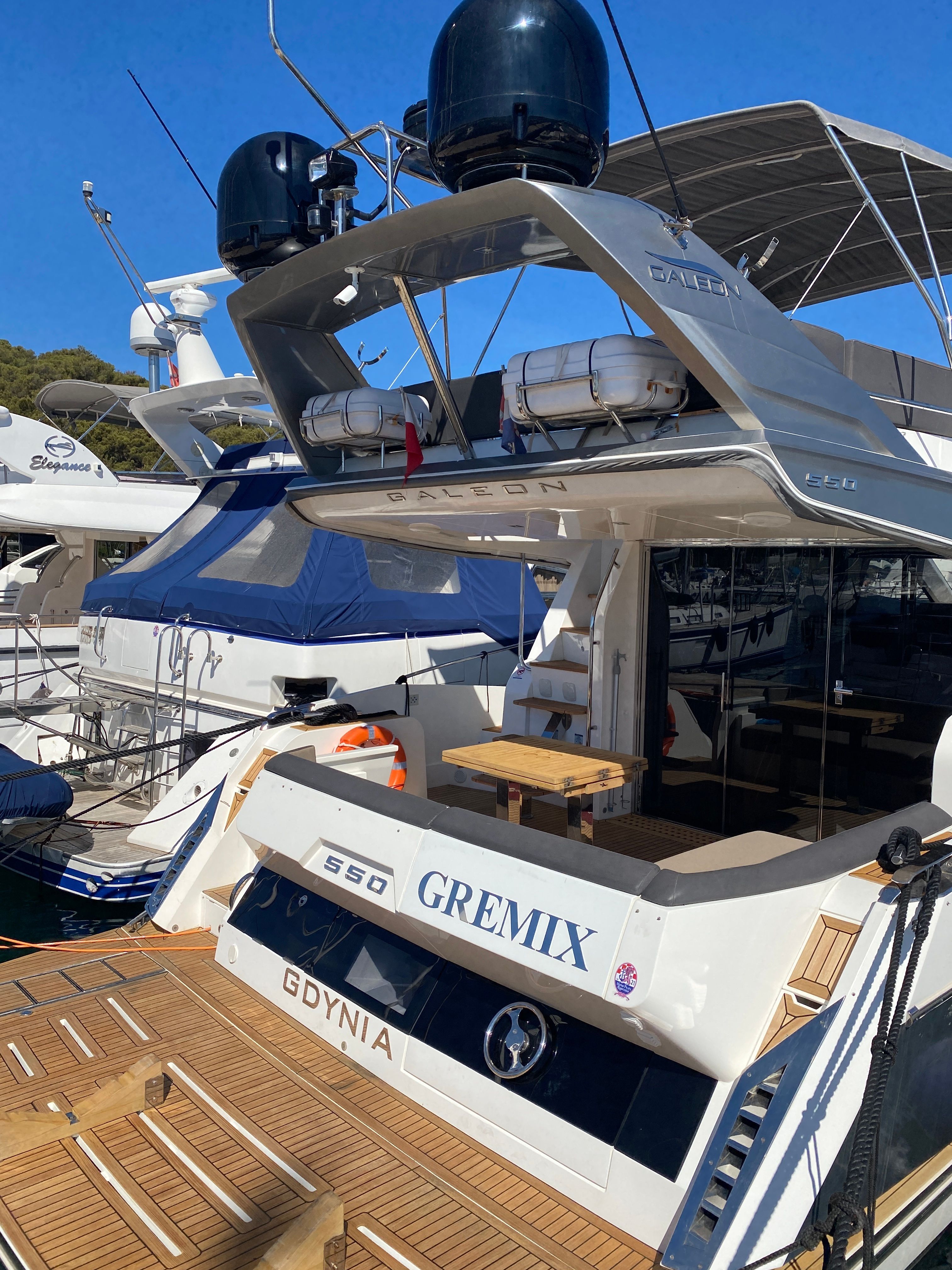 Galeon 550 Sky | Gremix
