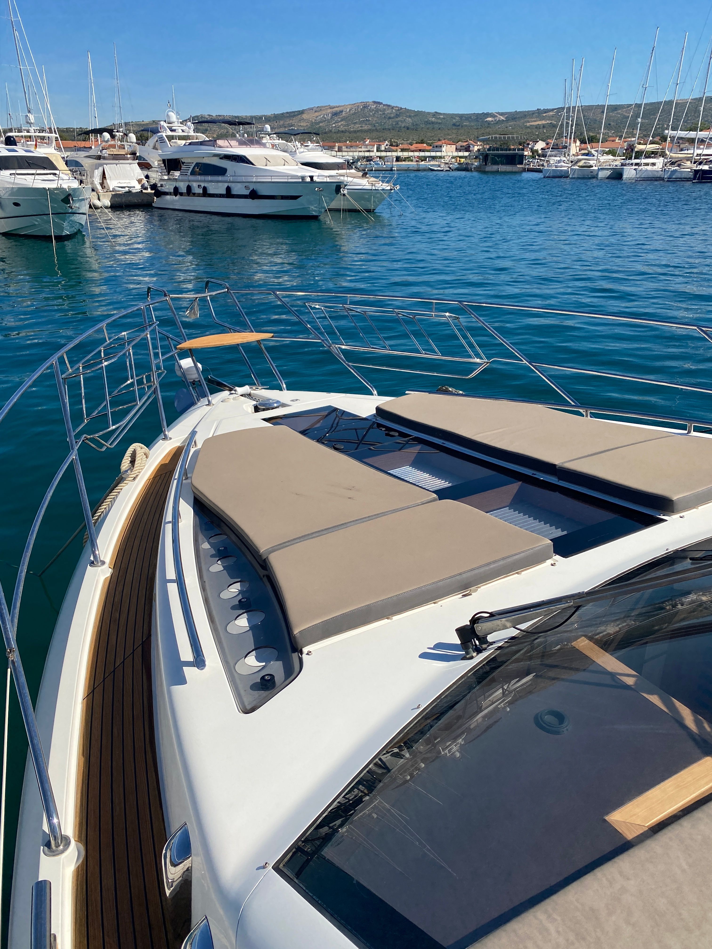 Galeon 550 Sky | Gremix
