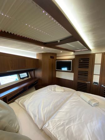 Galeon 550 Sky | Gremix