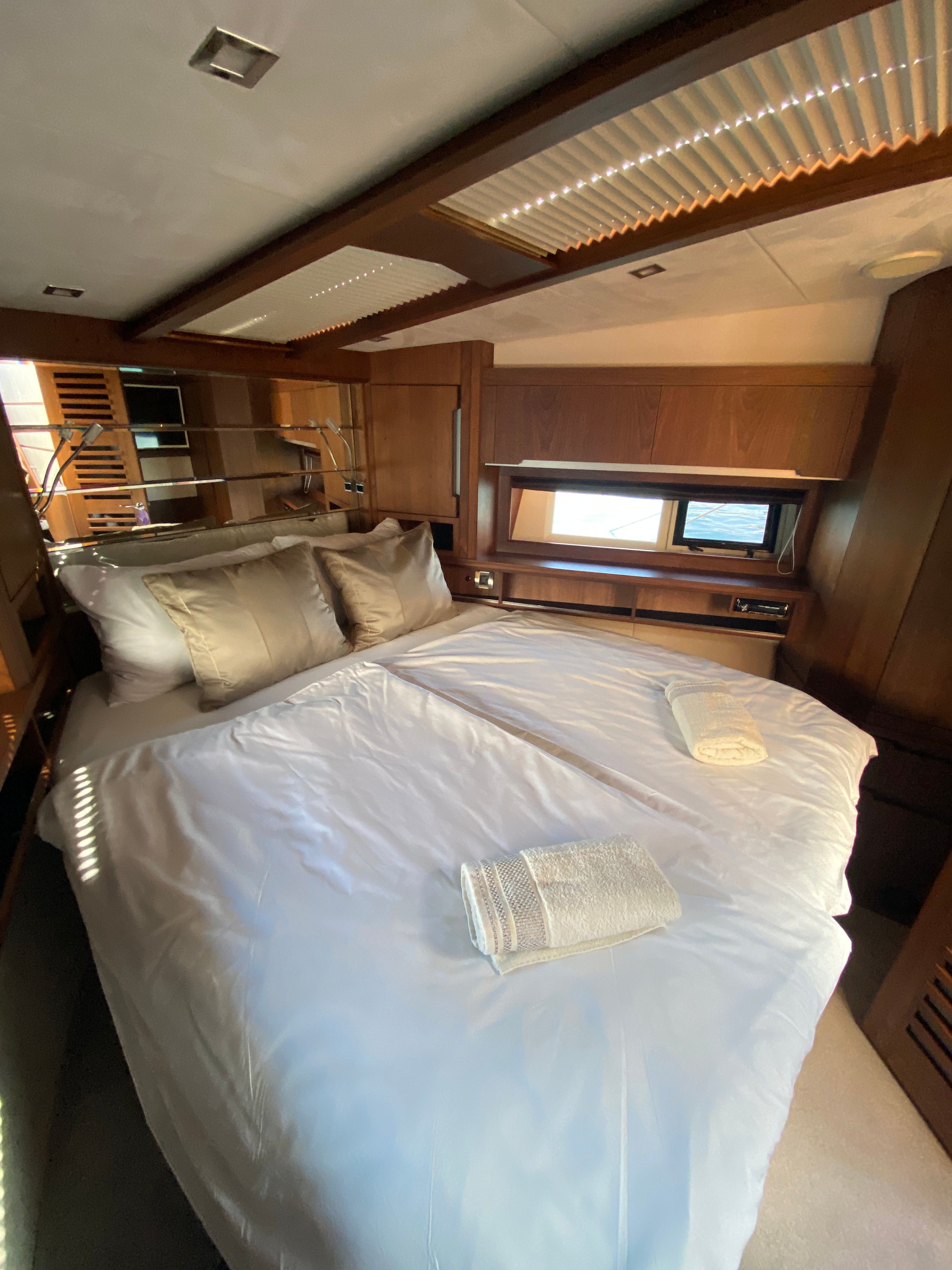 Galeon 550 Sky | Gremix