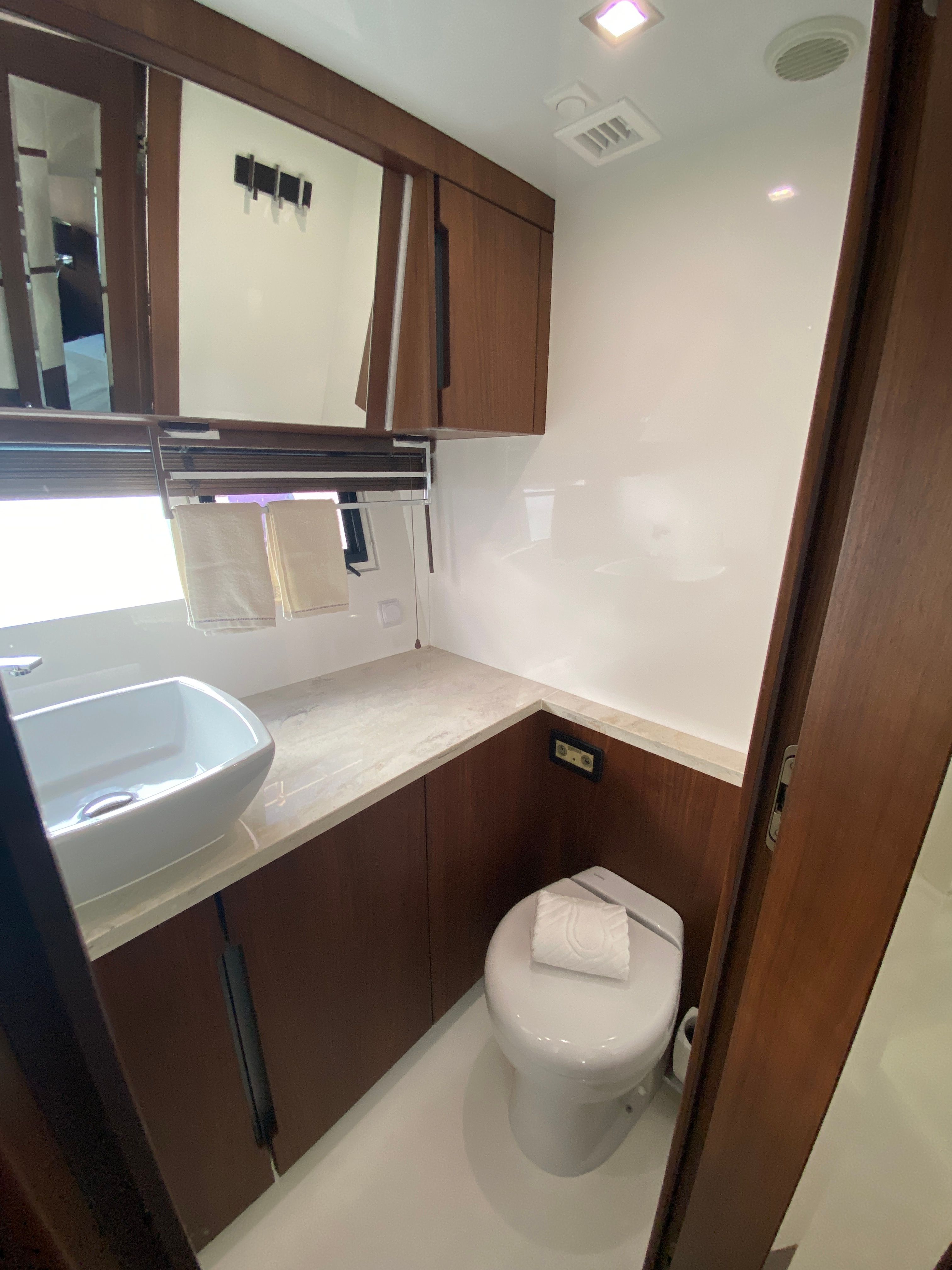 Galeon 550 Sky | Gremix