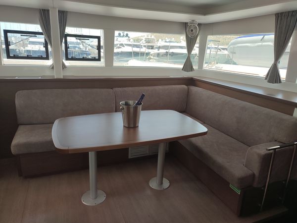 Lagoon 450 S | Nomade