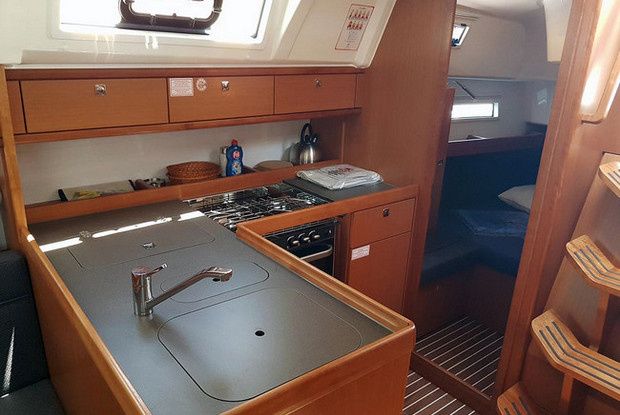 Bavaria Cruiser 37 | Amalia