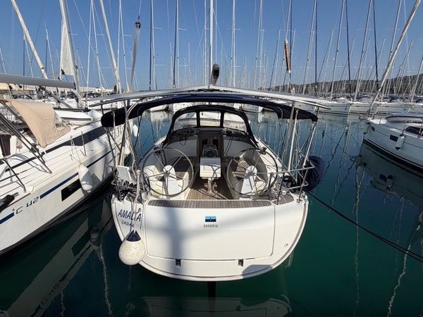 Bavaria Cruiser 37 | Amalia