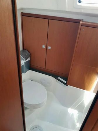 Bavaria Cruiser 37 | Amalia