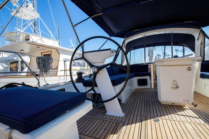 Beneteau Oceanis 51.1 | Hybris