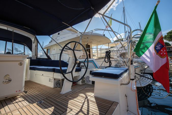 Beneteau Oceanis 51.1 | Hybris