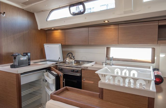 Beneteau Oceanis 51.1 | Hybris
