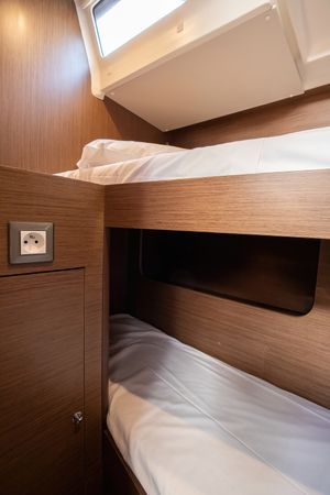 Beneteau Oceanis 51.1 | Hybris