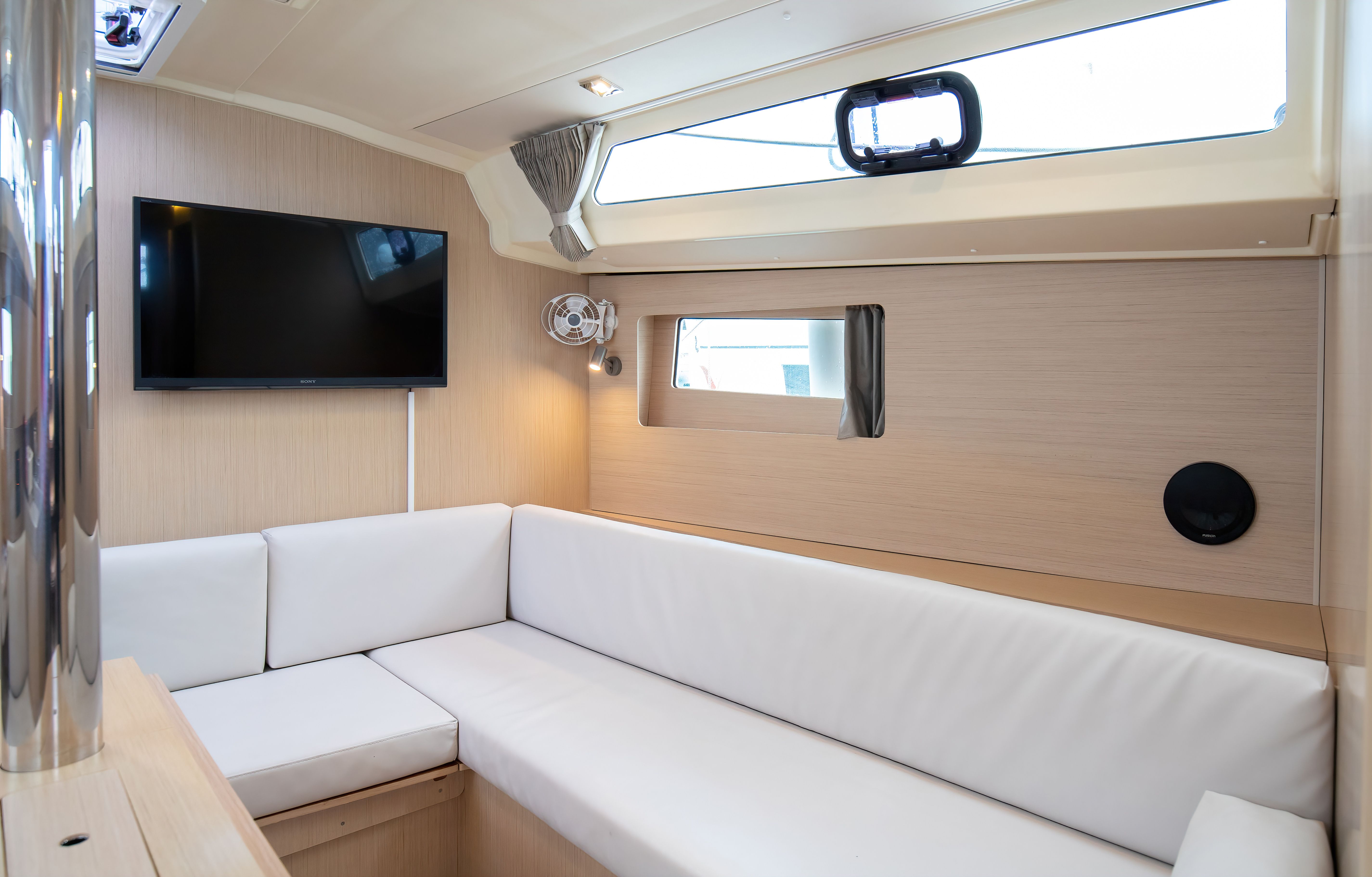 Beneteau Oceanis 41.1 | Arianna