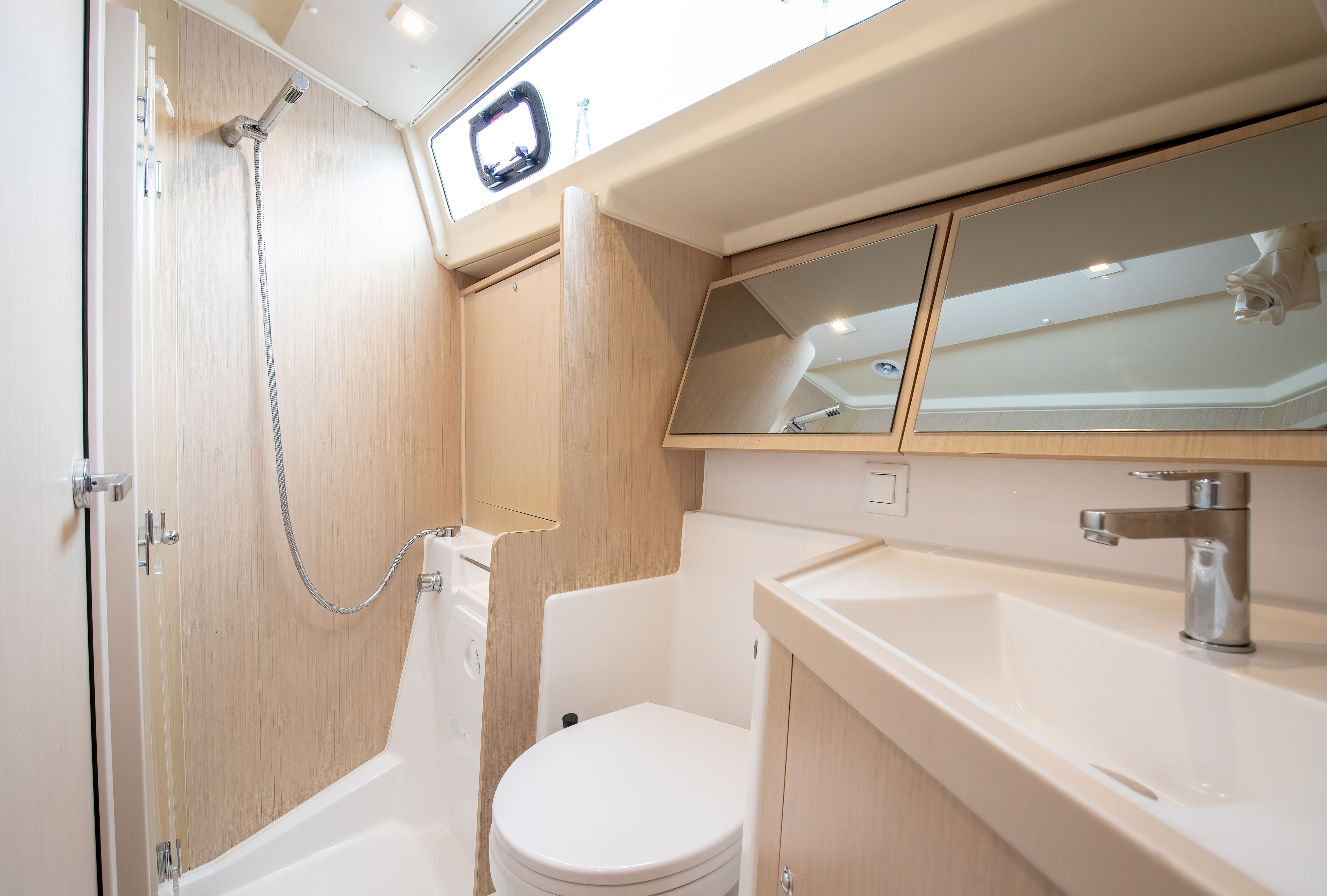 Beneteau Oceanis 41.1 | Arianna