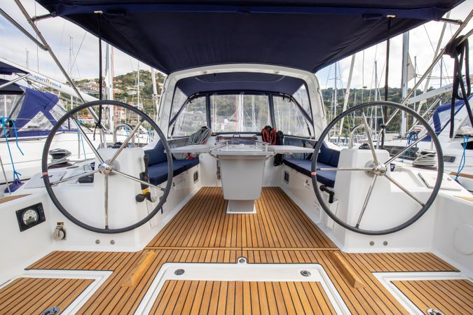 Beneteau Oceanis 41.1 | Arianna