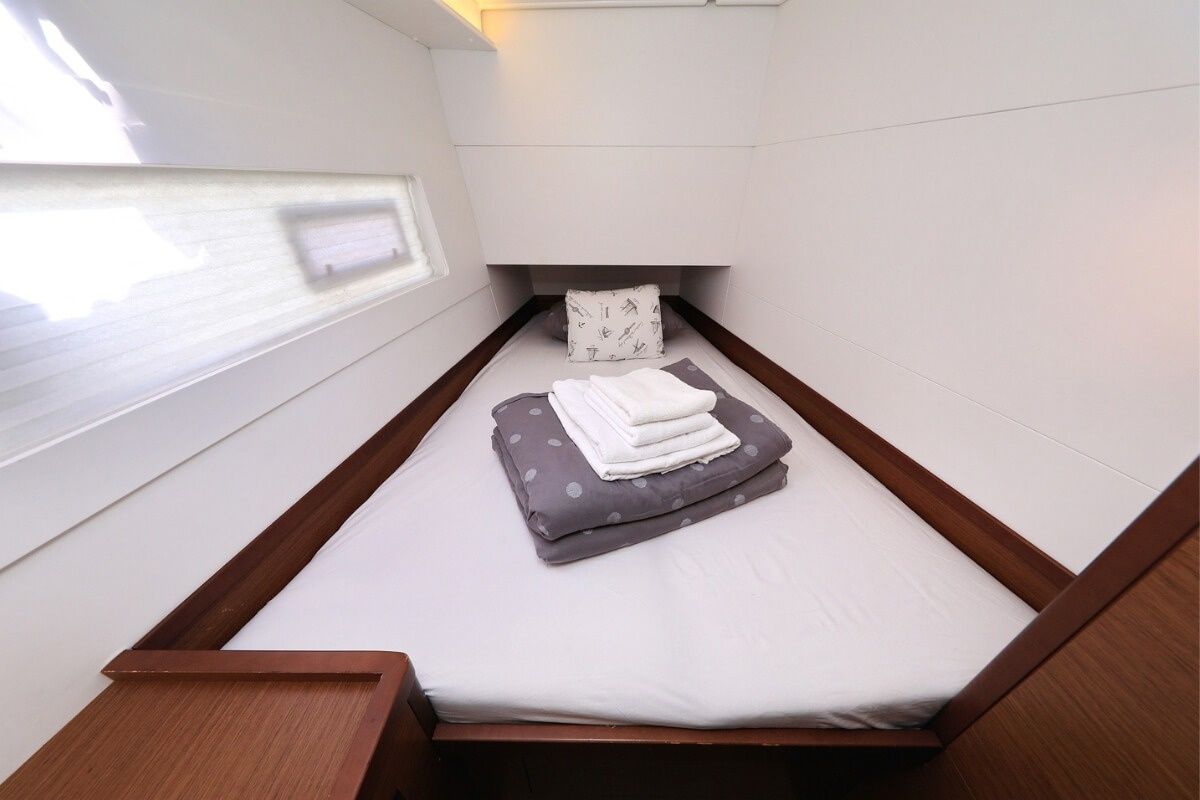 Lagoon 40 | Liquid Spirit