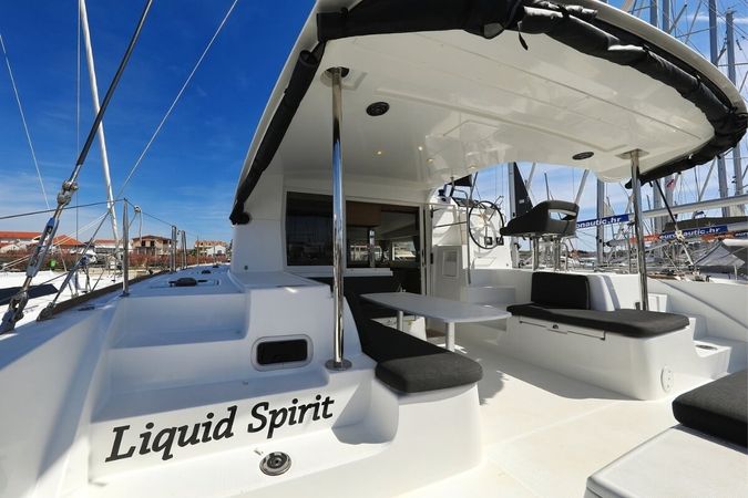 Lagoon 40 | Liquid Spirit