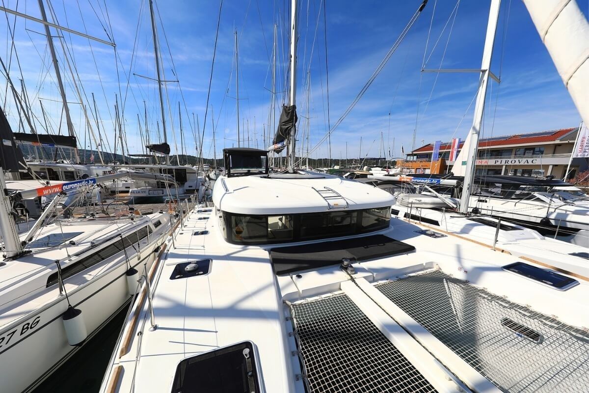 Lagoon 40 | Liquid Spirit