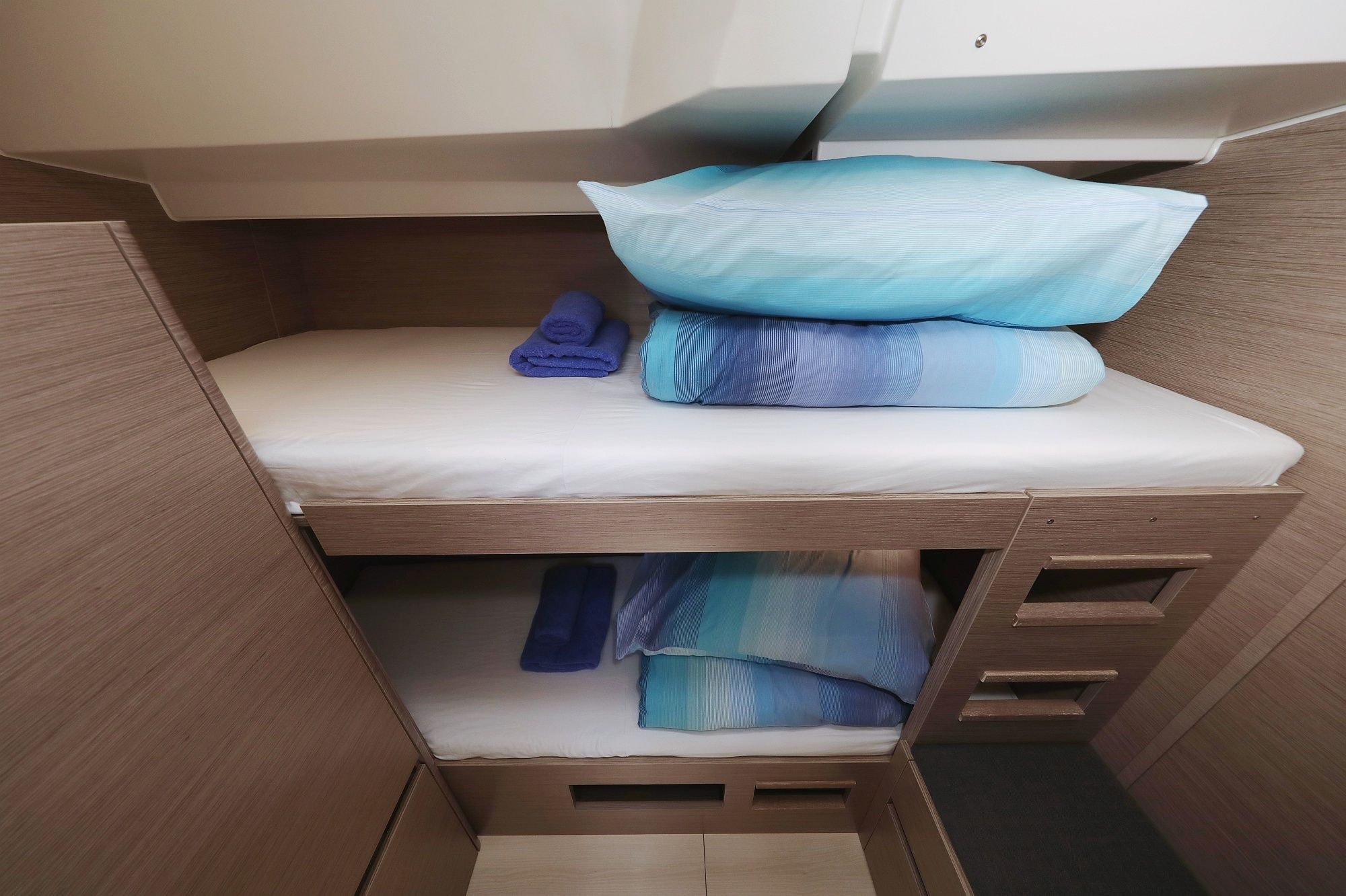 Hanse 548 | Stargazing