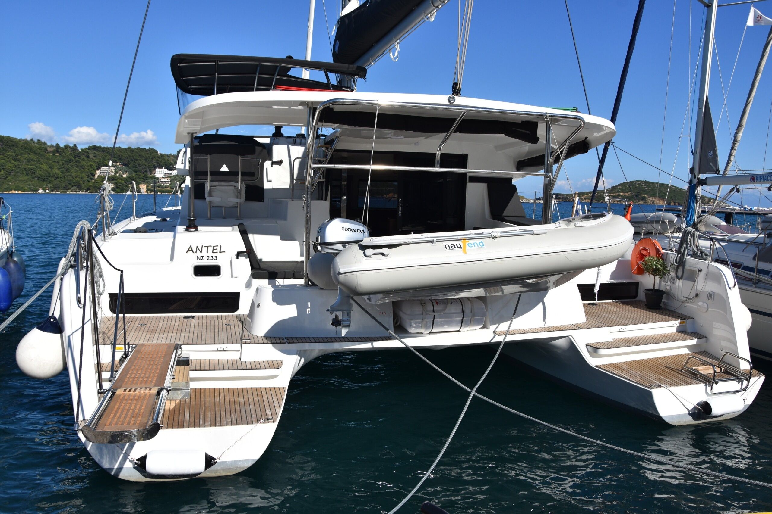 Lagoon 42 | Antel