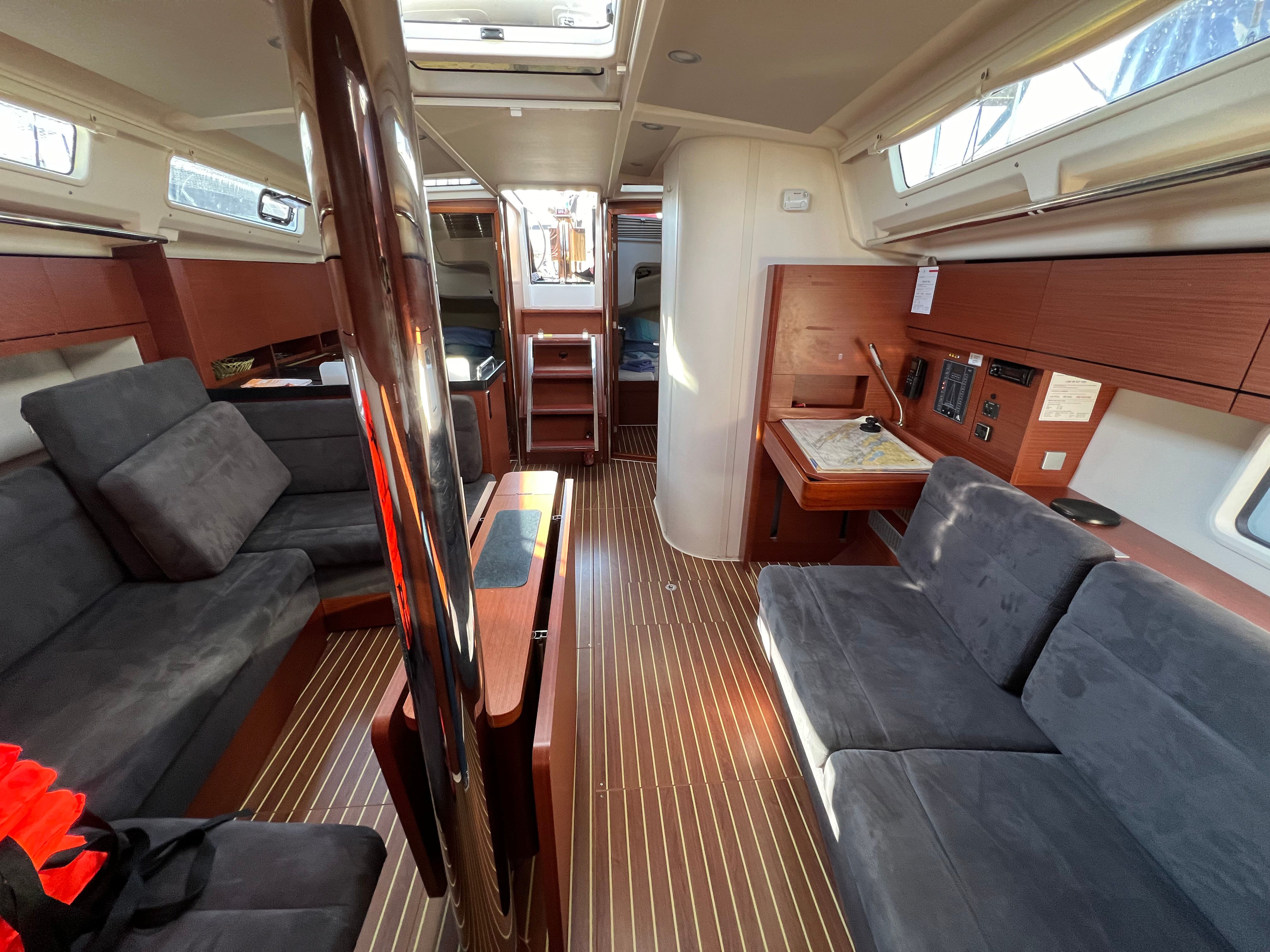 Hanse 418 | Leia