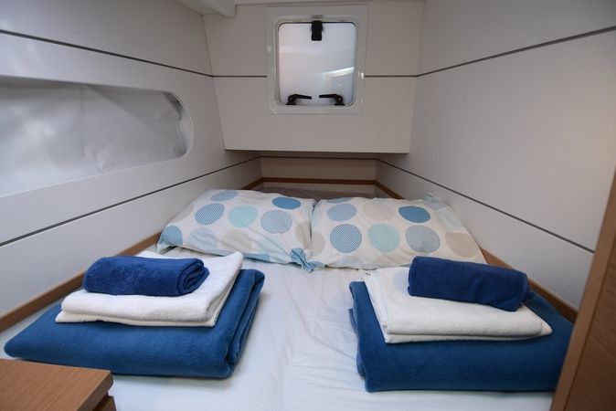 Excess 12 | Silver Kiss