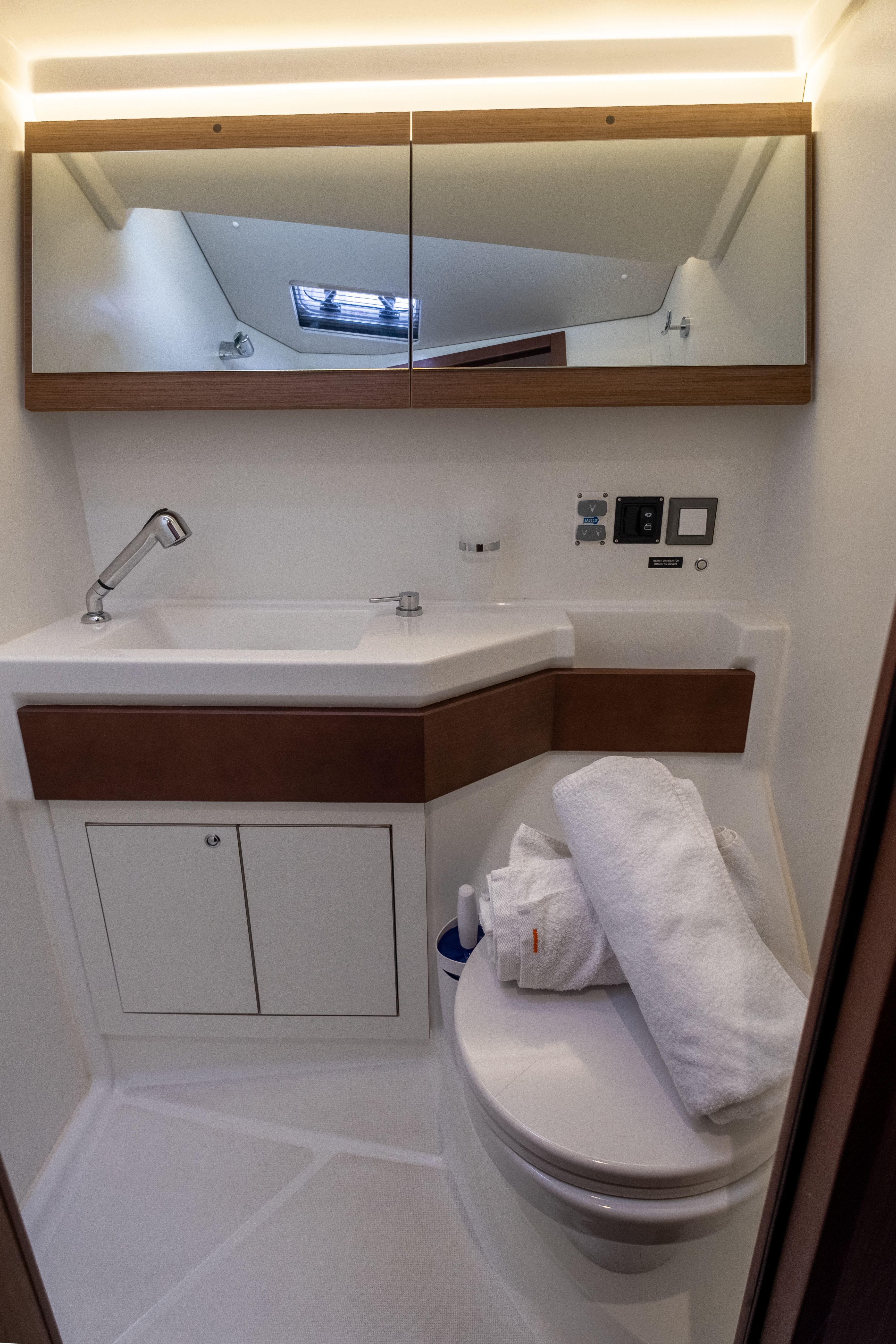 Beneteau Oceanis 46.1 | July