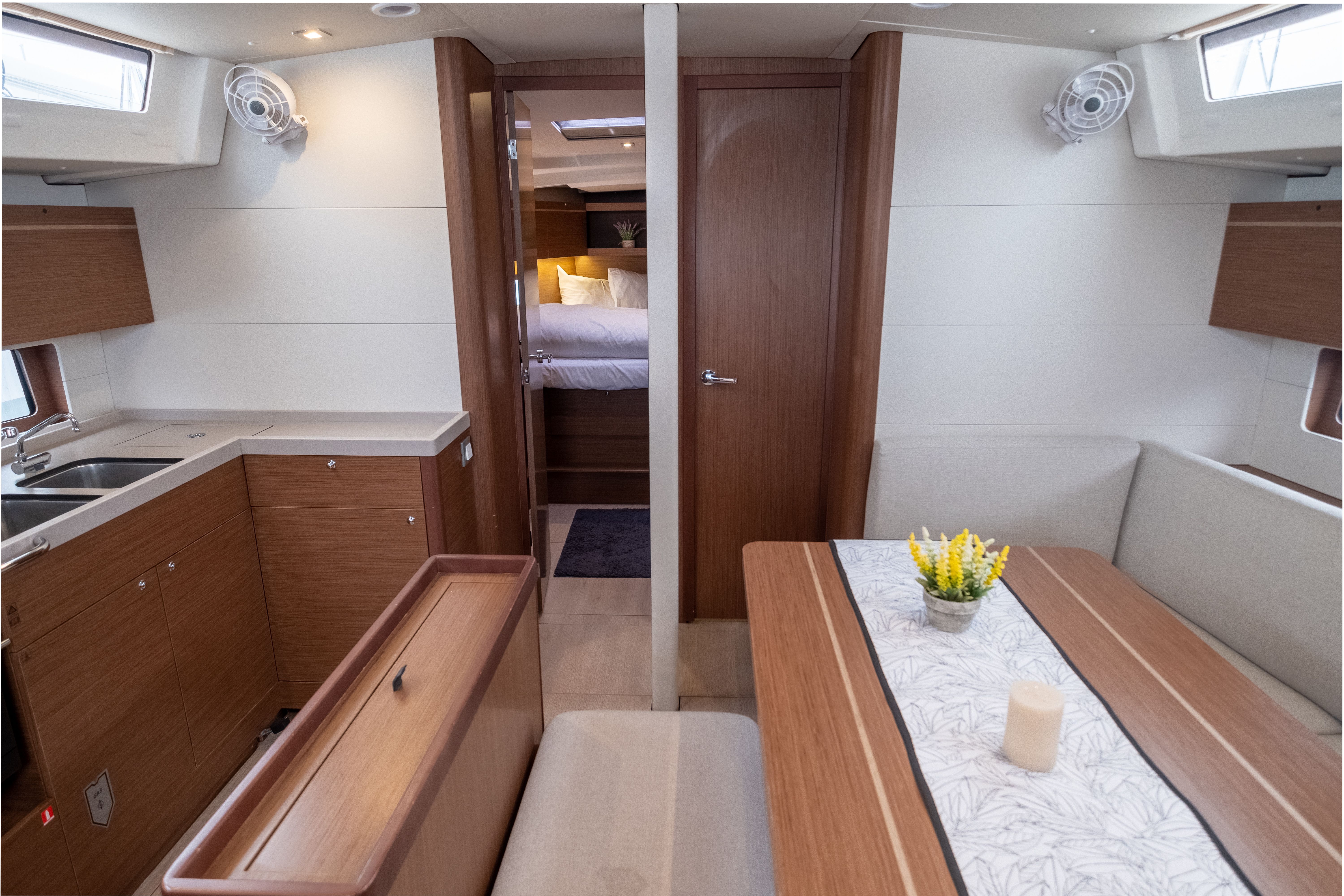 Beneteau Oceanis 46.1 | July
