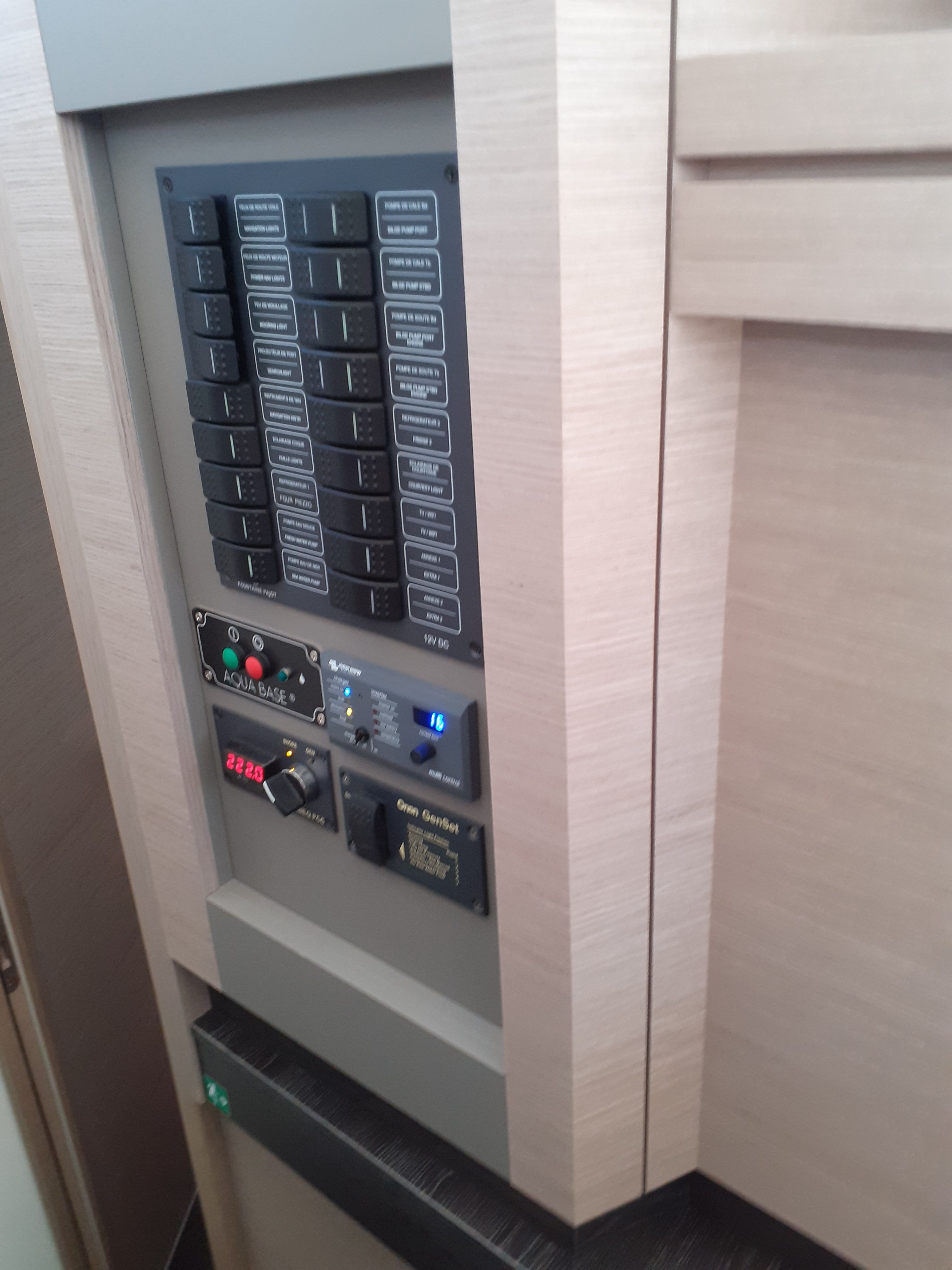 Fountaine Pajot Astrea 42 | Orestes