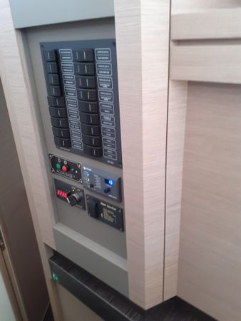 Fountaine Pajot Astrea 42 | Orestes