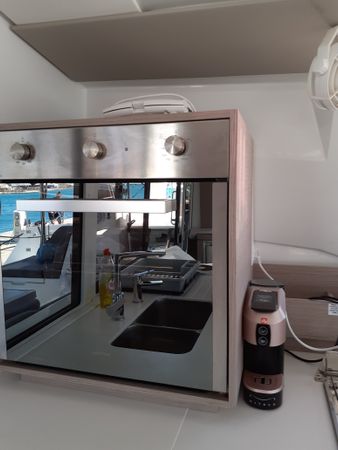 Fountaine Pajot Astrea 42 | Orestes