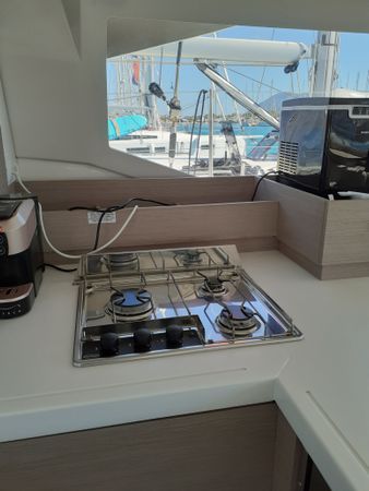 Fountaine Pajot Astrea 42 | Orestes