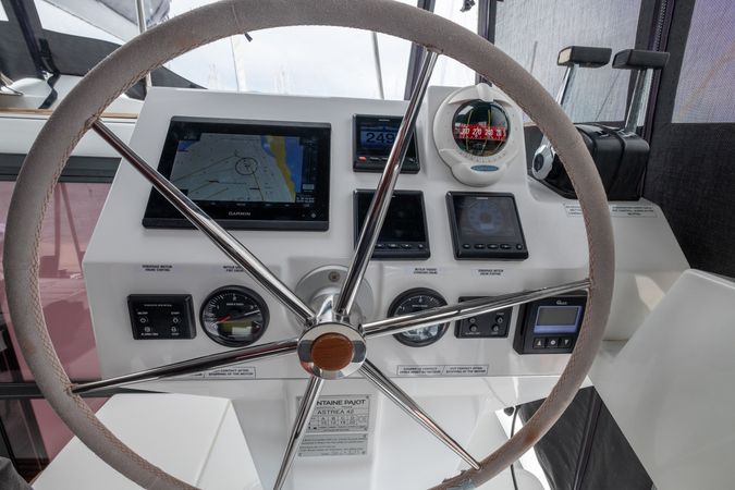 Fountaine Pajot Astrea 42 | Orestes