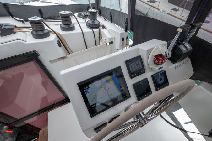 Fountaine Pajot Astrea 42 | Orestes