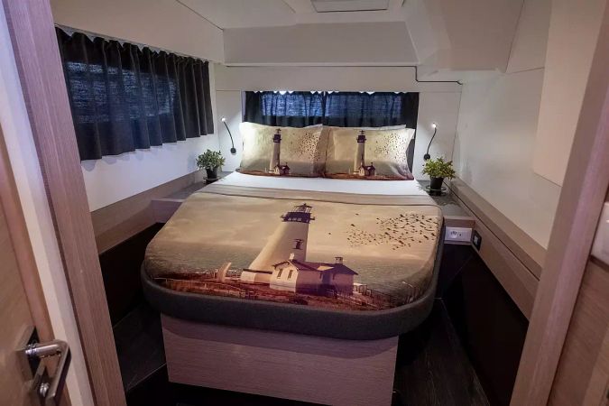 Fountaine Pajot Astrea 42 | Orestes