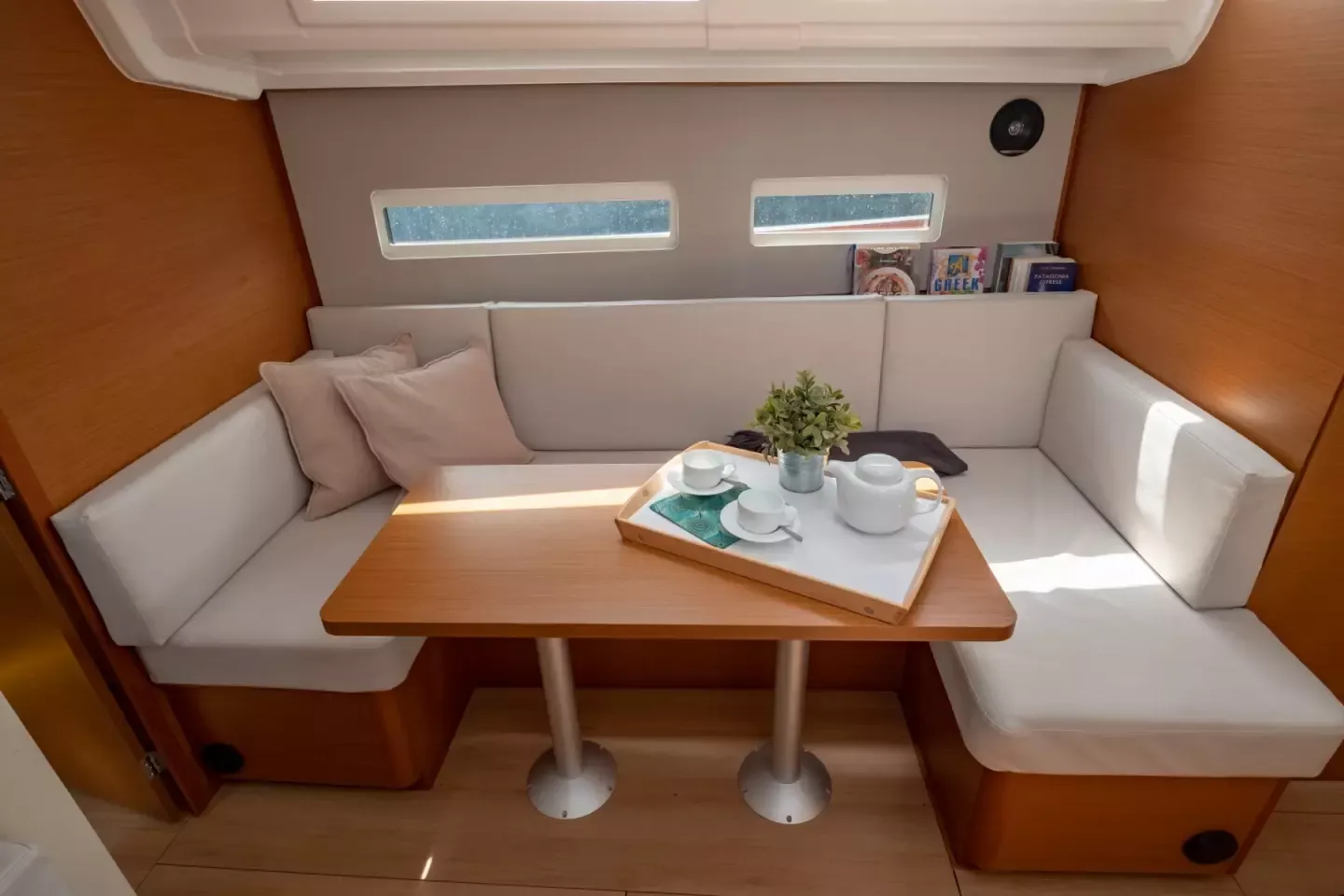 Jeanneau Sun Odyssey 410 | Elcano