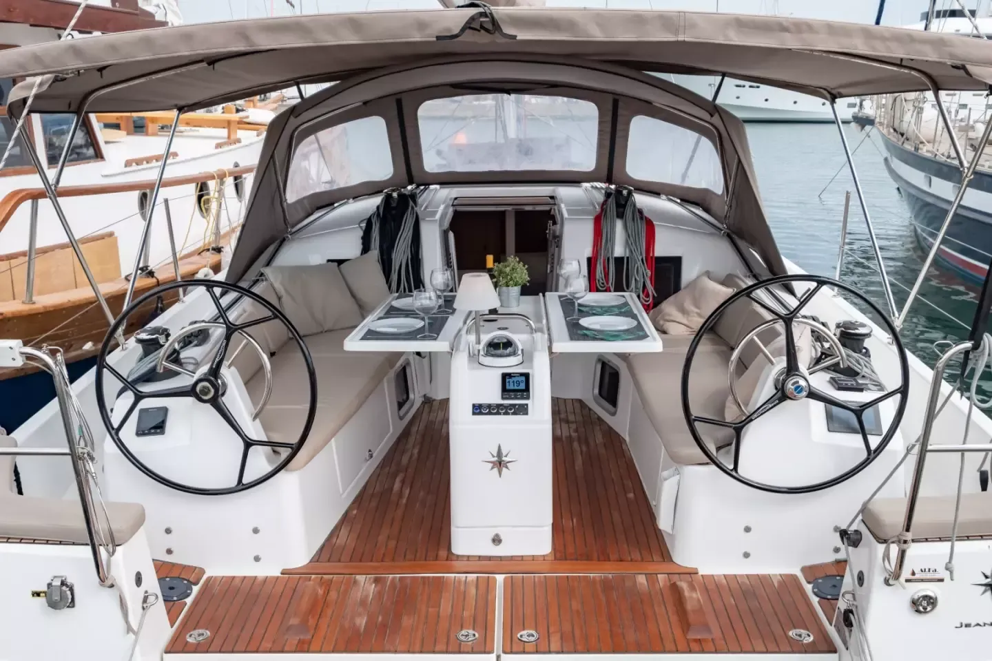 Jeanneau Sun Odyssey 410 | Elcano