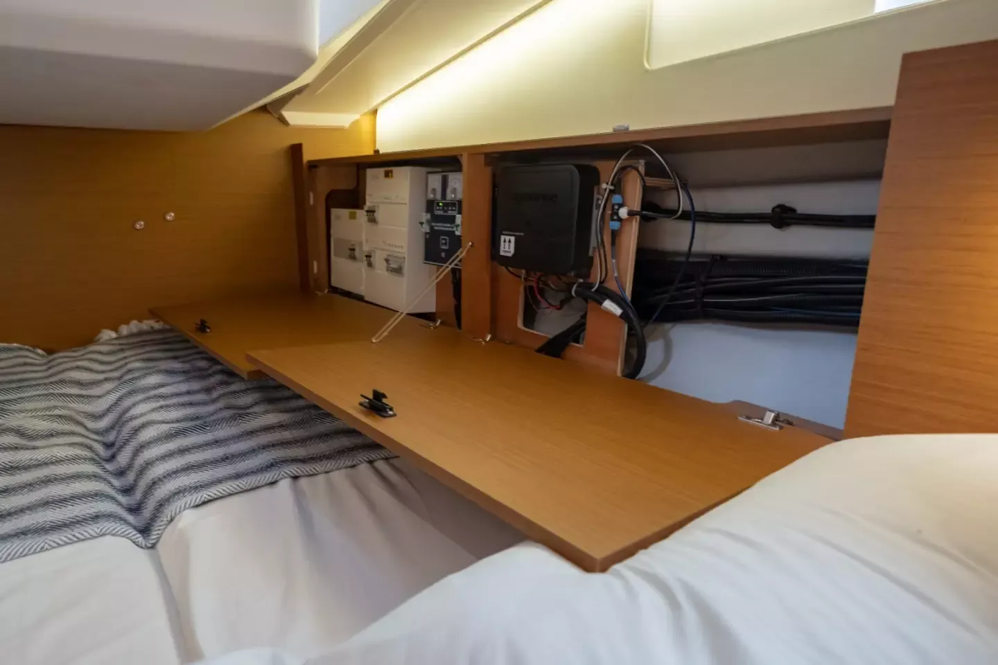 Jeanneau Sun Odyssey 410 | Elcano