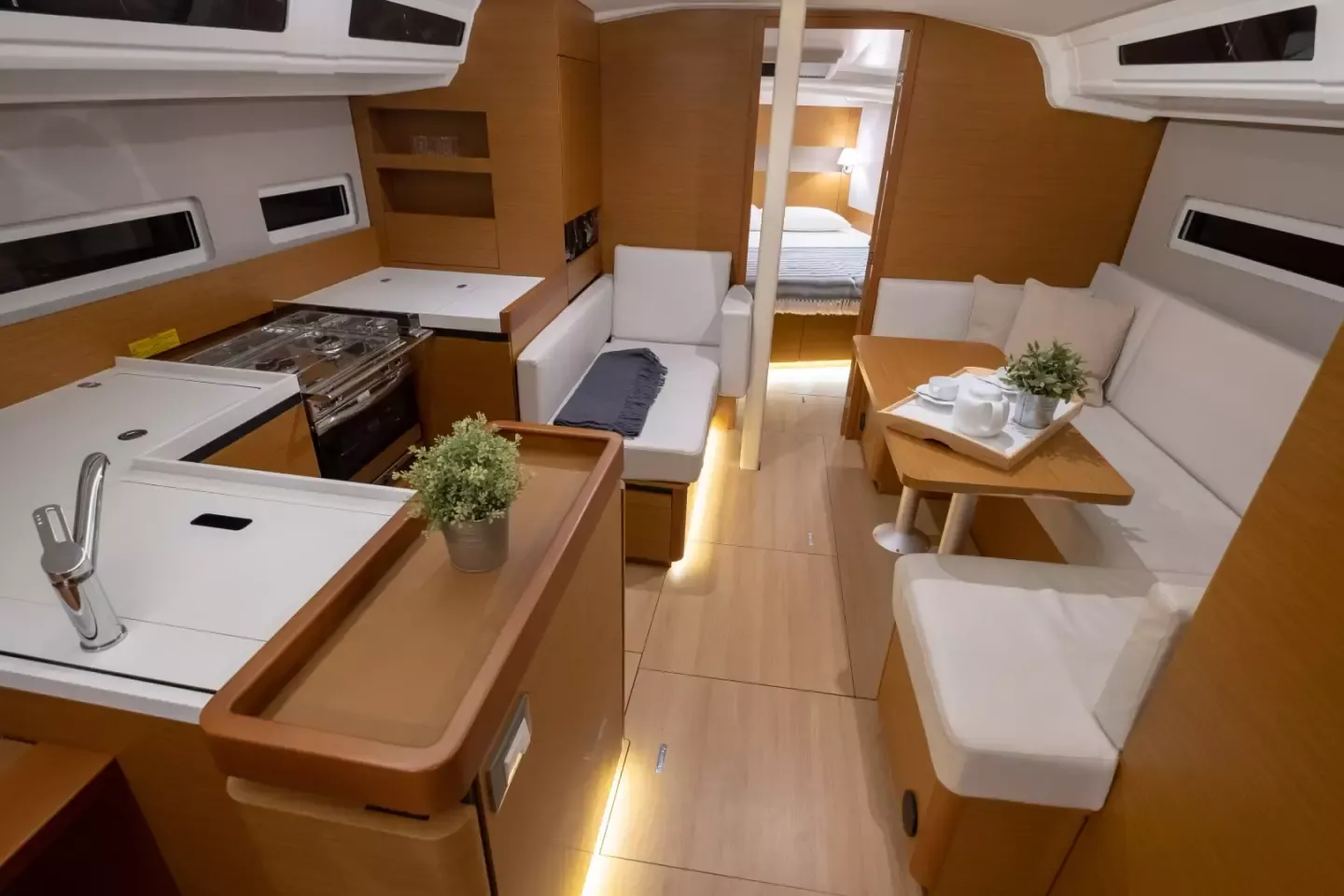 Jeanneau Sun Odyssey 410 | Elcano