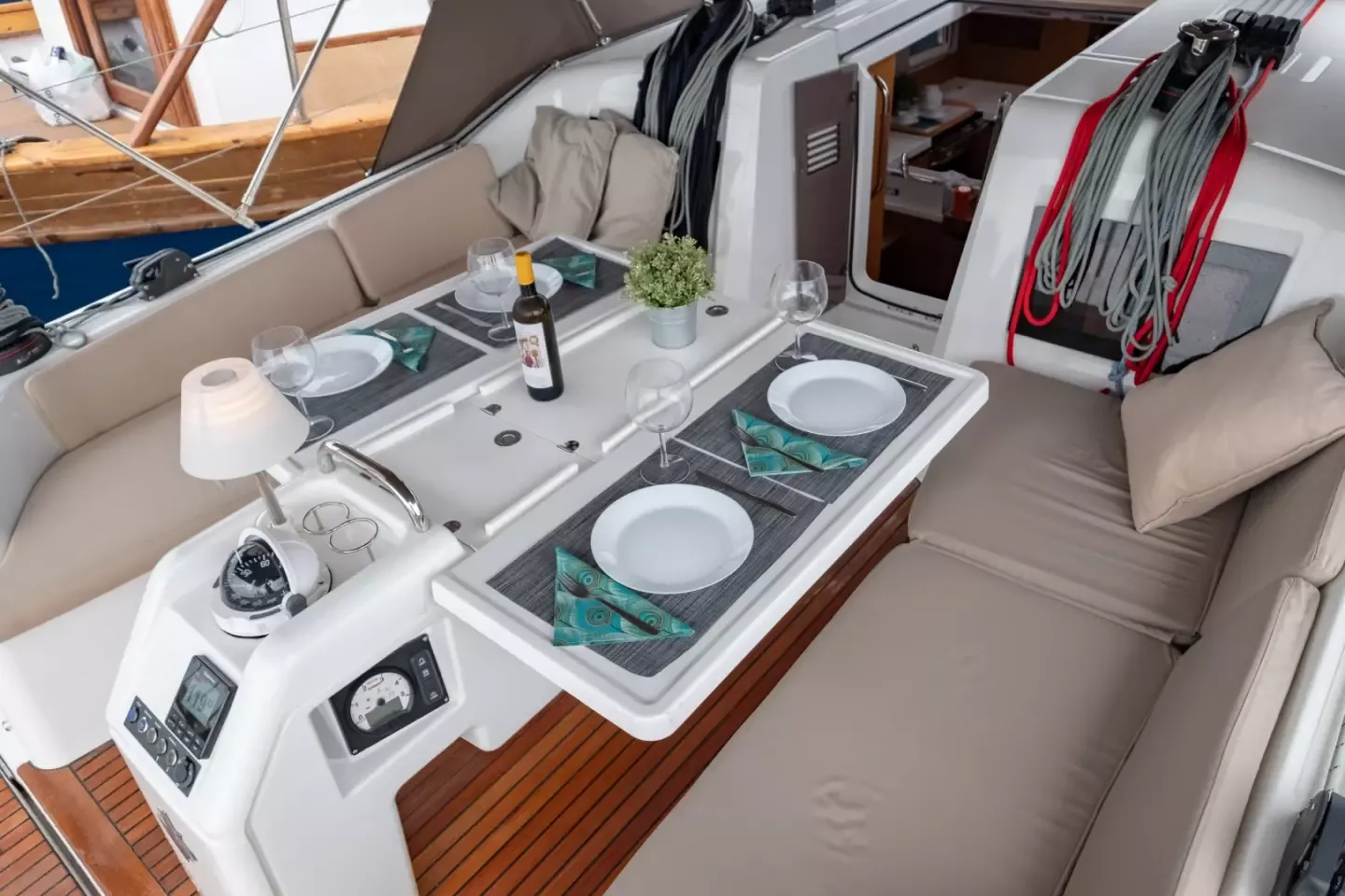 Jeanneau Sun Odyssey 410 | Elcano