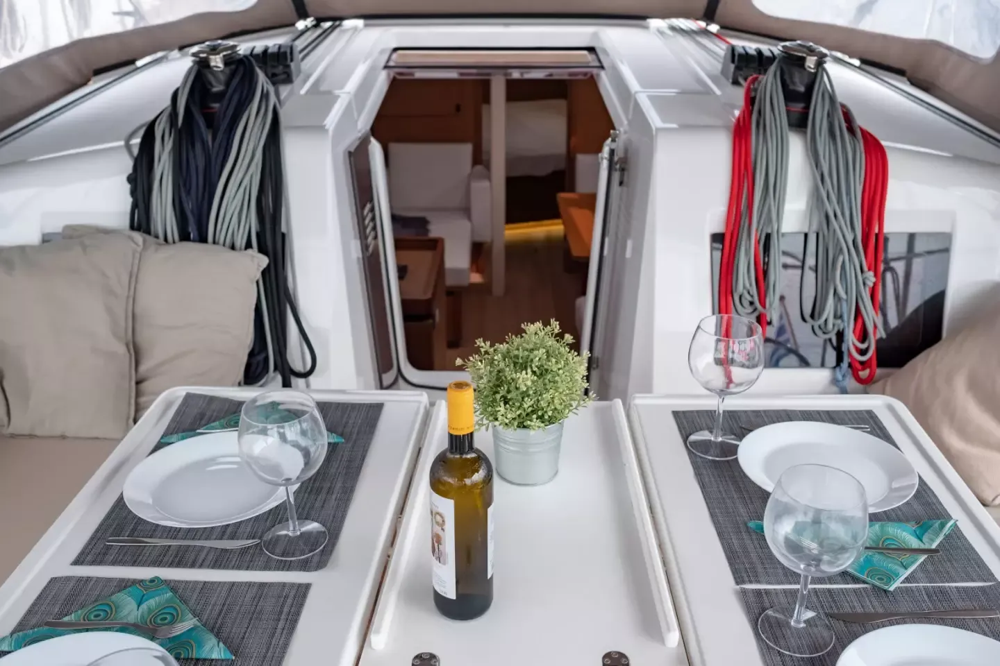 Jeanneau Sun Odyssey 410 | Elcano