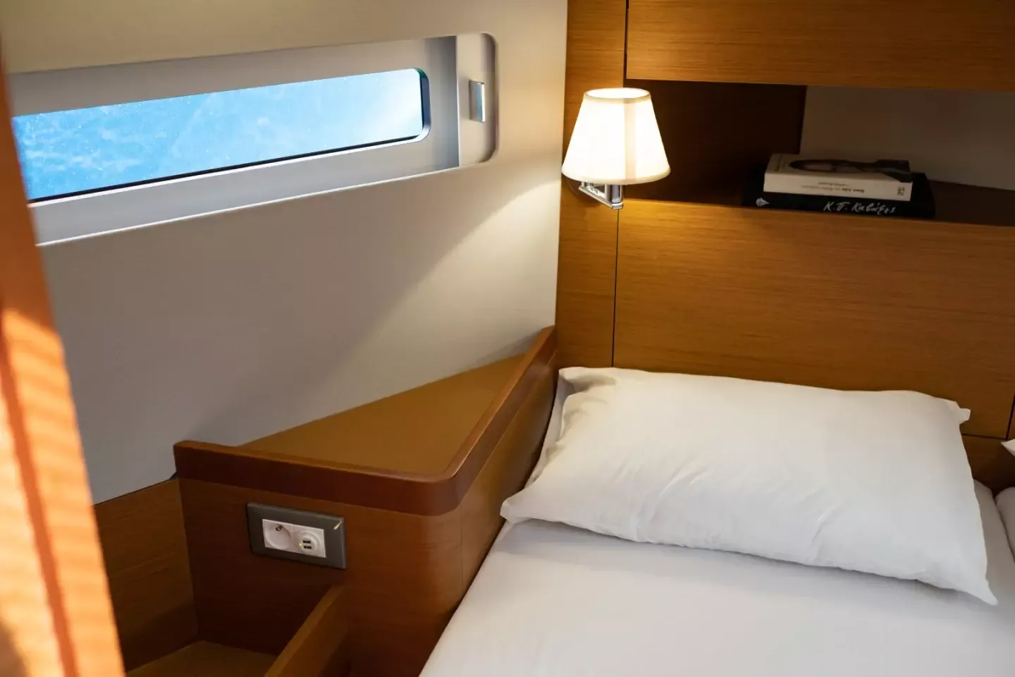 Jeanneau Sun Odyssey 410 | Elcano