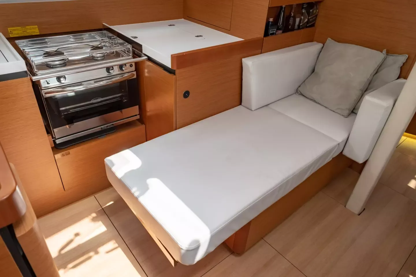 Jeanneau Sun Odyssey 410 | Elcano