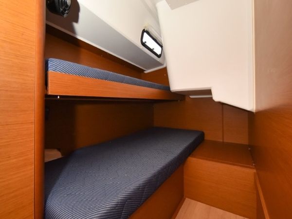 Jeanneau Sun Loft 47 | New Horizons