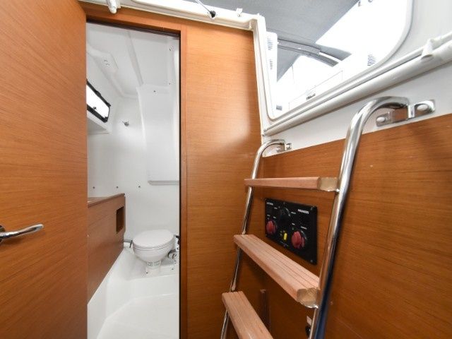 Jeanneau Sun Loft 47 | New Horizons